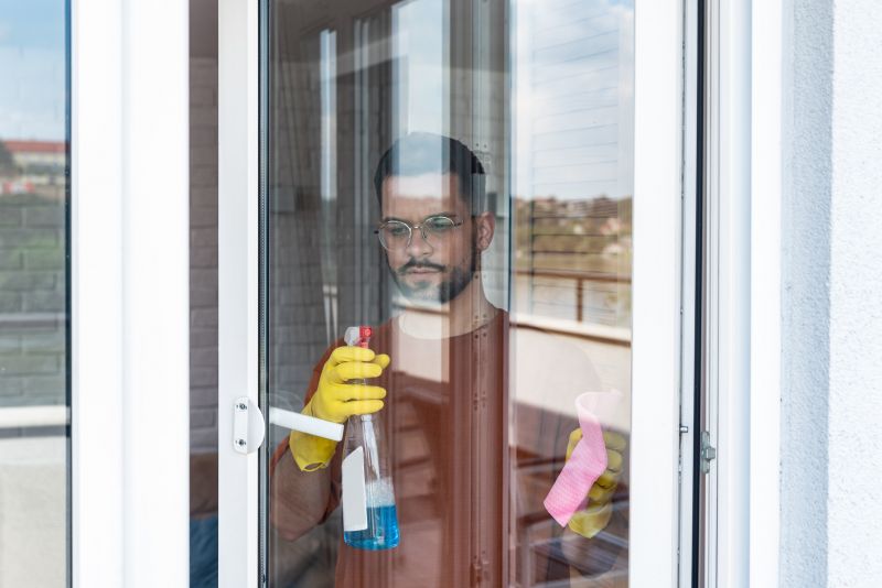 Home Window Cleaning